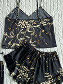 Conjunto de Pijama Feminino com Top Cami Estampado Floral Elegante e Shorts com Babado - Roupas de Dormir e Loungewear