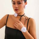 Conjunto de Joias Feminino Romântico Kpop com Grande Flor Vermelha, Colar de Corrente para Clavícula, Pulseira e Brincos de Pino, Gargantilha Ajustável Estilo Gótico Y2K