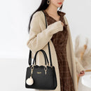 Yogodlns Bolsas Femininas Sacolas Grandes Bolsa de Ombro Quadrada de Couro PU com Pompom Transversal