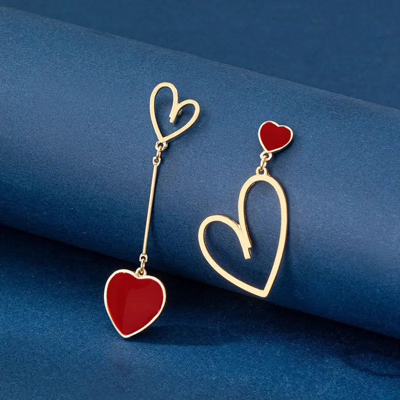 Brincos de Amor Assimétricos  Última Moda Simples e Versátil Brincos Longos