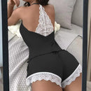 Conjunto de Pijama Feminino de Verão Elegante em Renda com Design nas Costas, Regata com Alças Finas e Shorts com Cintura Elástica