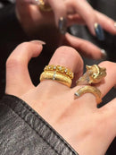 Anéis Retrô de Luxo Clássico Leve para mulheres, estilo artesanal com desenho em fio, versão larga e estreita