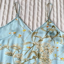 Conjunto de Pijama Feminino com Top Cami Estampado Floral Elegante e Shorts com Babado - Roupas de Dormir e Loungewear