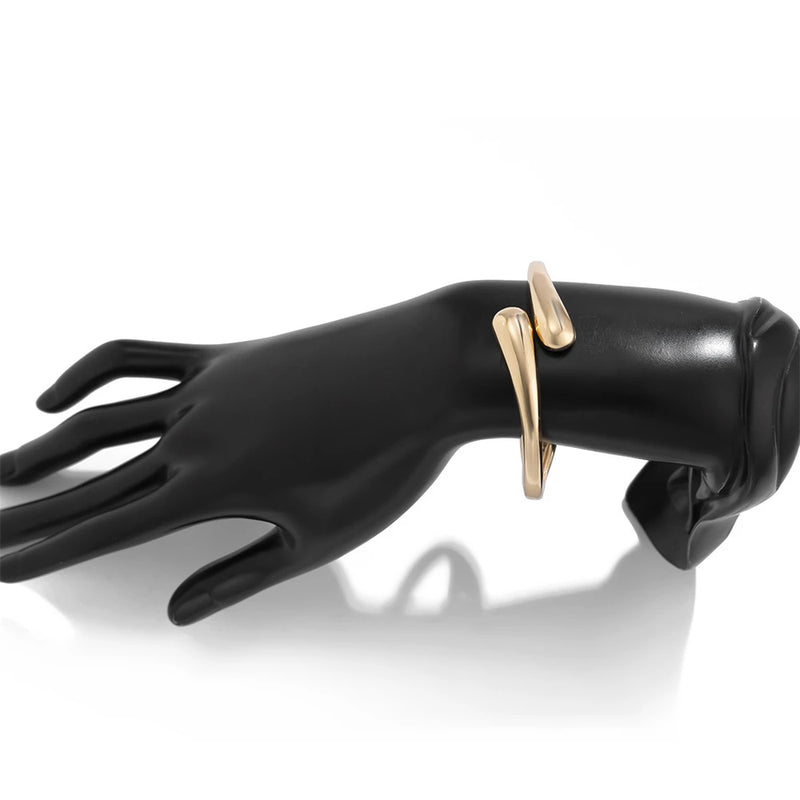 Anel Bracelete Largo de Metal para Mulheres, Cor Dourada e Prata, Bracelete Aberto Grosso em Forma de Gota de Água, Pulseira Irregular Torcida, Joia