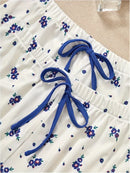 Conjunto de Pijama Feminino com Blusa de Alcinha em Renda  Decote em V e Shorts Estampados Florais