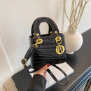 Bolsa  Nova Tendência Bolsa de Couro Resistente à Água Grande Capacidade Para Mulheres Práticas